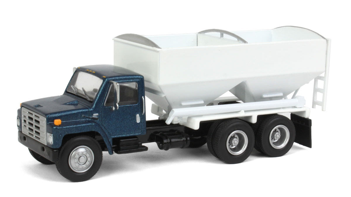 #BAM-014 1/64 Navy Blue & White 1982 International S1954 Tandem-Axle Dry Fertilizer Tender Truck