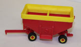 #HT9002 Red Gravity Wagon with Single Axle